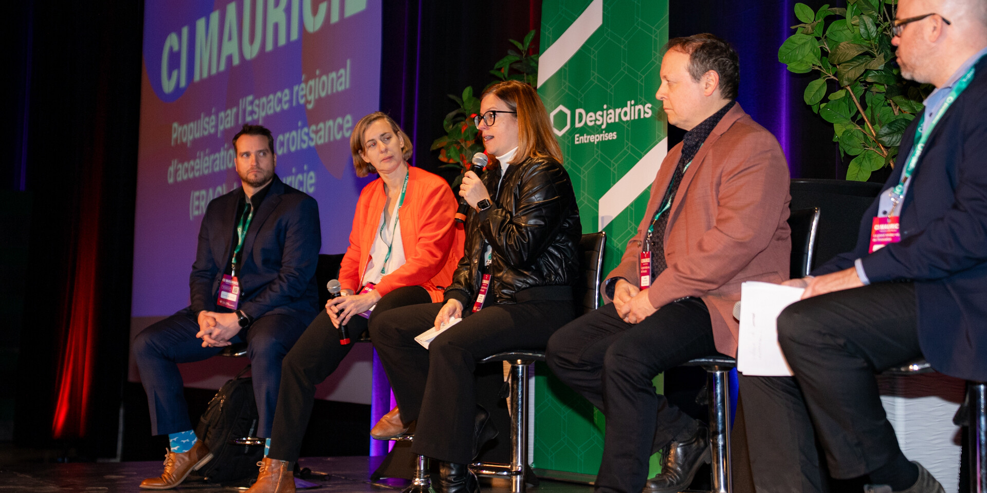 Panélistes lors du colloque en innovation de la Mauricie (CI Mauricie 2025).