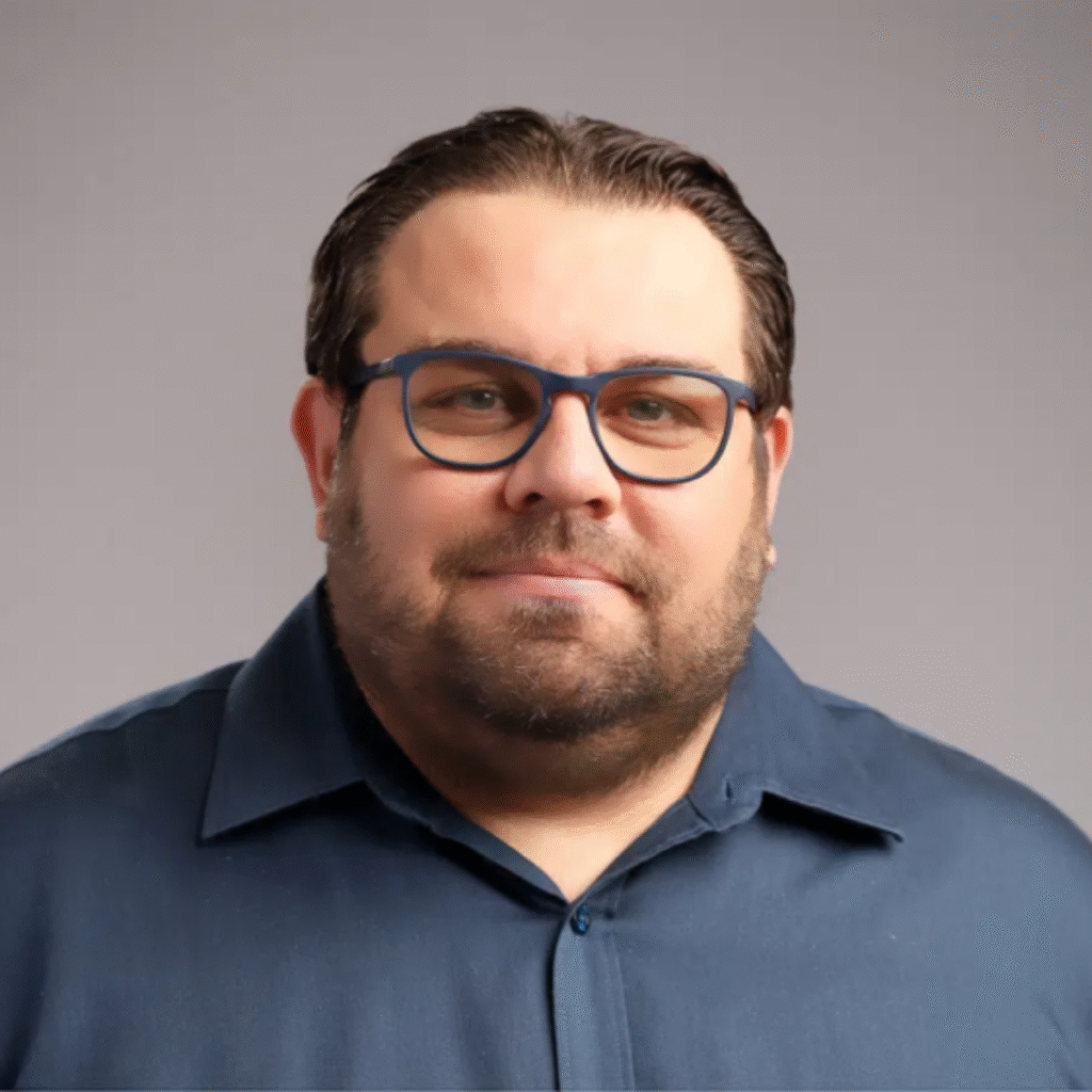 Photo de profil de Paul Phillips, directeur finances et num&eacute;rique chez Compta-M&eacute;rique.